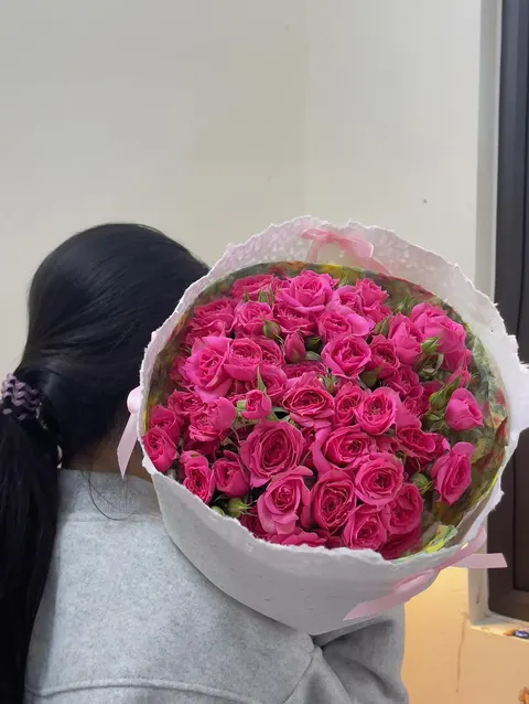 Sophia vẫn đang hot hit, em đang sẵn bó này ạ CHỈ 250K